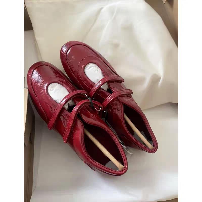 Мода Нові Жіночі Лофери Взуття Мода Ретро Сандалі Балетки Елегантне Жіноче Літнє Взуття Тренд Дизайнерські Неглибокі Зручні Лоліта Zapatos Mujer