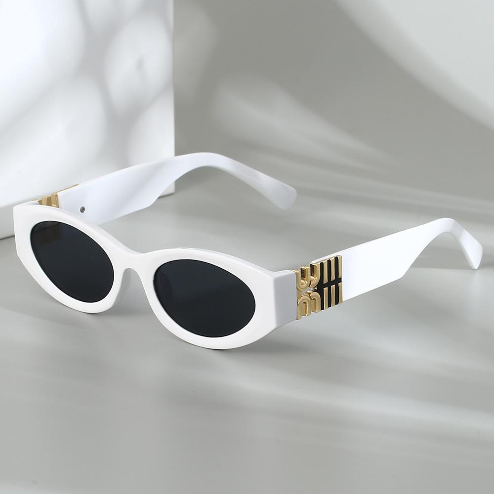 New Fashion Trend Cat Eye Sunglasses Women's UV400 Personalized Street Sun Glasses Luxury Design Men's and Women's Glasses