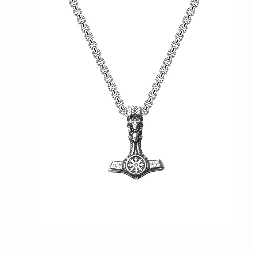 

European American Skull Ram Head Necklace: Retro Literary Pan Demon Pendant in Titanium Steel