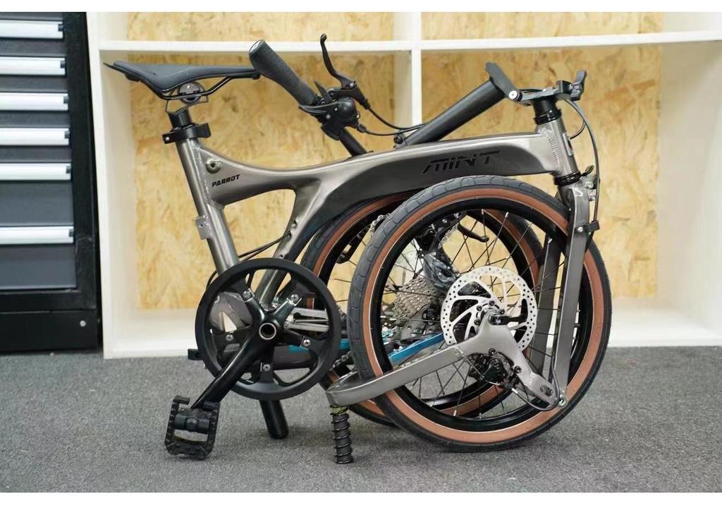 MINT 18" Folding Aluminum Bicycle, Disc Brake, 9-Speed, Shock Absorption, Commuter-Friendly