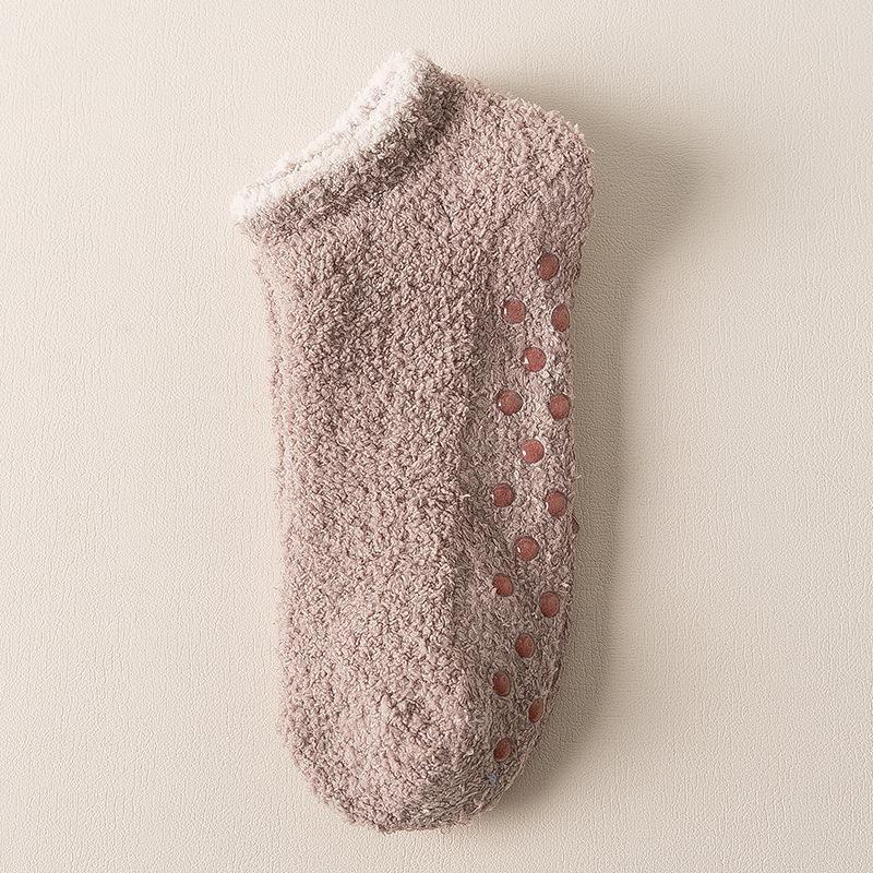 New Women's Slouch Socks Women Thickened Coral Fleece Warm Indoor Floor Silicone Non-slip Invisible Cotton Boat Socks Hipster