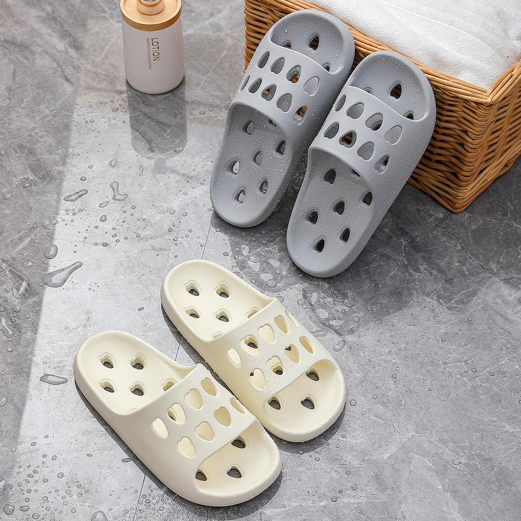 Couple Bathroom Slippers Summer Non-slip Home Indoor Bathing Sandals Hollow Soft Sole Leaking Household Shoes