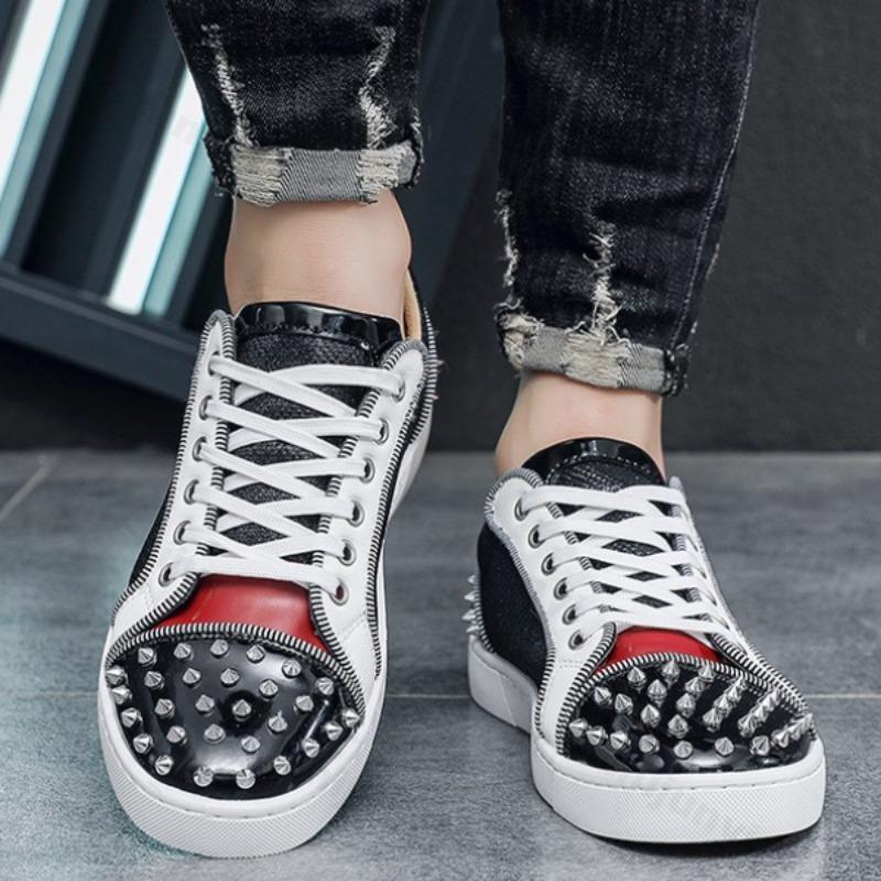 Modă 2025 Pantofi Plat de Board Casual de Primăvară pentru Bărbați cu Design Nituit Trend de Modă Confortabili Ușori Antiderapanți Adidași cu Șireturi