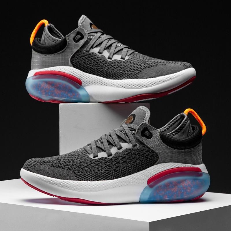 Summer new granular air cushion couple light casual shoes fly-woven mesh sports running shoes