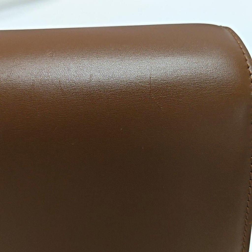 [Pre-Owned] Classic Box Polished Gold Buckle Leather Tofu Bag - Very Good #1RS73WW