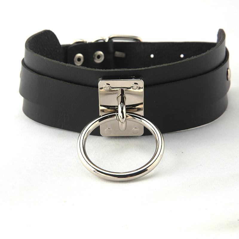 Fashion Solid Color Large Metal Ring Decoration Women Pu Leather Necklace Collar