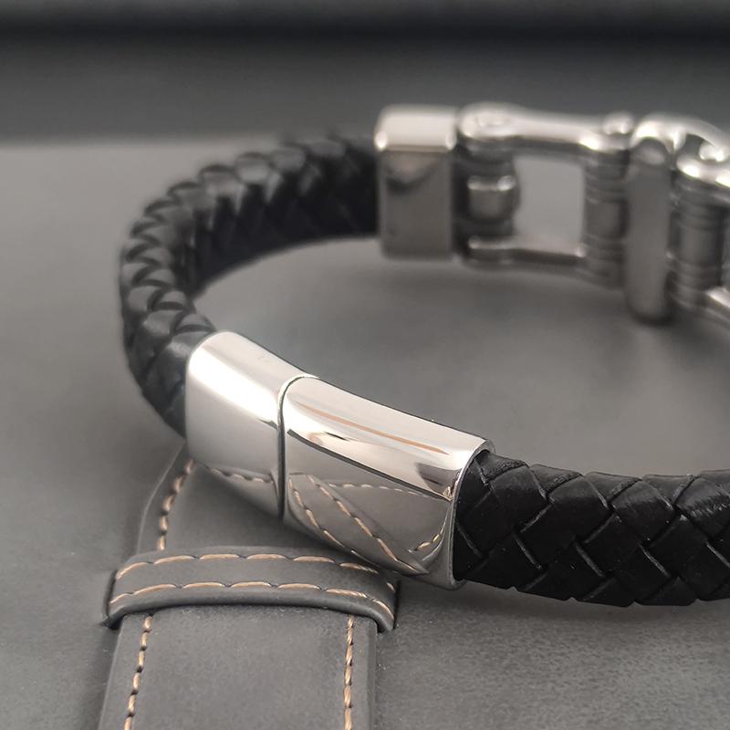 MingAo Nerezová ocel Lví Doplňky Pánský Kožený Náramek Luxusní Designový Styl Černá Kůže Magnetické Zapínání Vánoční Dárek
