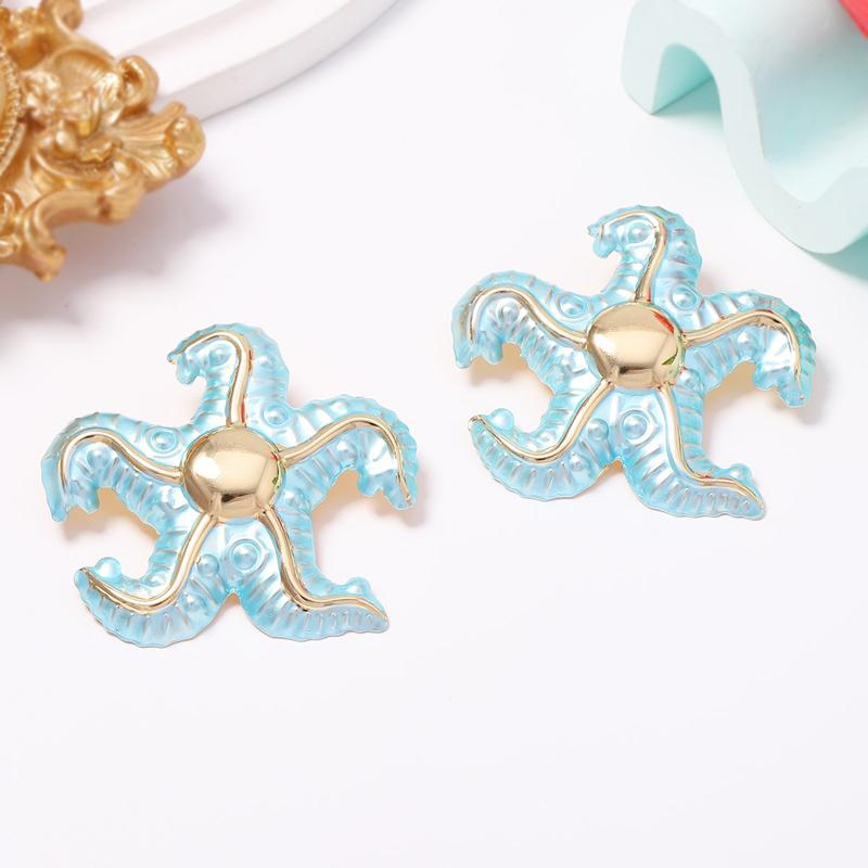 2026 New Summer Sea Star Irregular Stud Earrings for Women Exaggerated Colorful Star Personality Earrings Vacation Jewelry Gifts