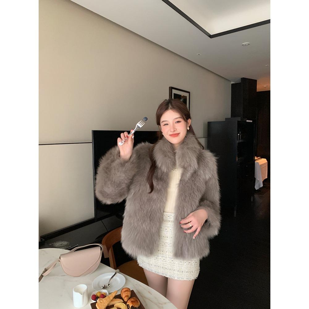 Autumn and Winter New Imitation Fox Fur Coat Fashionable Young Small Fragrant Temperament Warm Thickened Coat