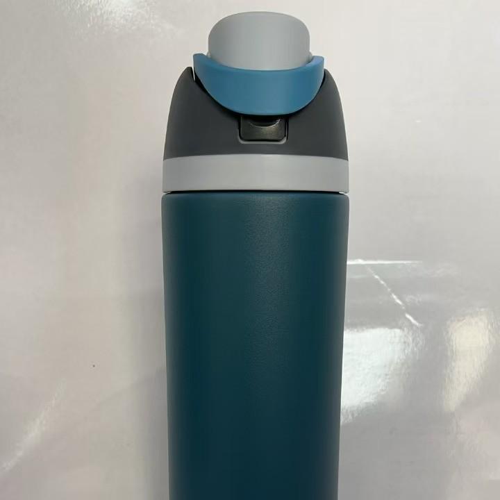 Vacuum Insulated 304 Stainless Steel Water Bottle with Flip-top Lock Lid