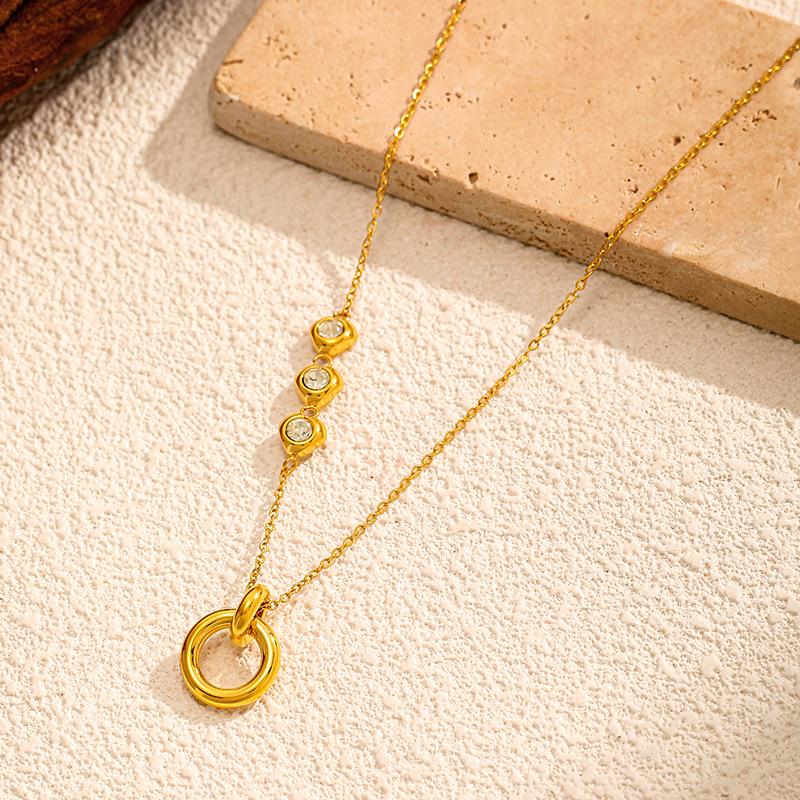 Gold Titanium Steel Necklace Light Luxury Premium Sense Necklace Jewelry Women's Non-Fading Clavicle Chain Stainless Steel Sweater Chain