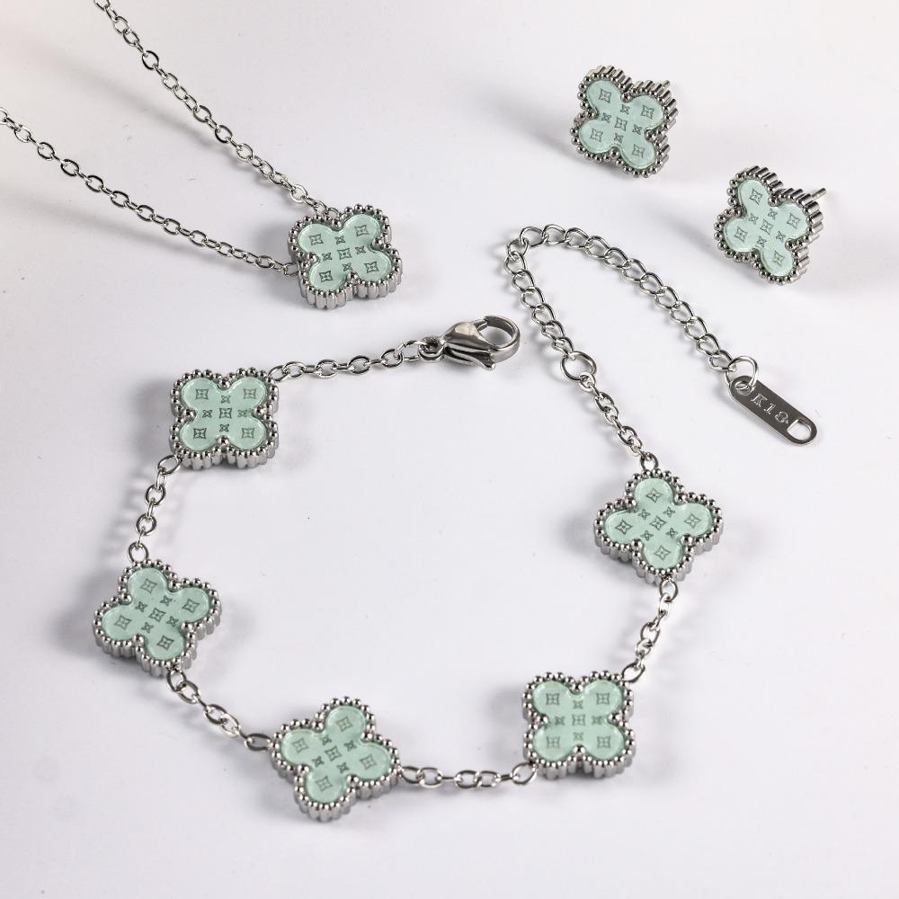 Women's and Girls' Four-leaf Clover Three-piece Set Colorfast Necklace Bracelet Earrings Jewelry