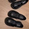Schwarze Plateau-Schuhe mit dickem Absatz, französische Mary Janes für Damen, 2025 neu, Herbst und Winter, mit Rock, Retro-britischer Stil, kleine Lederschuhe
