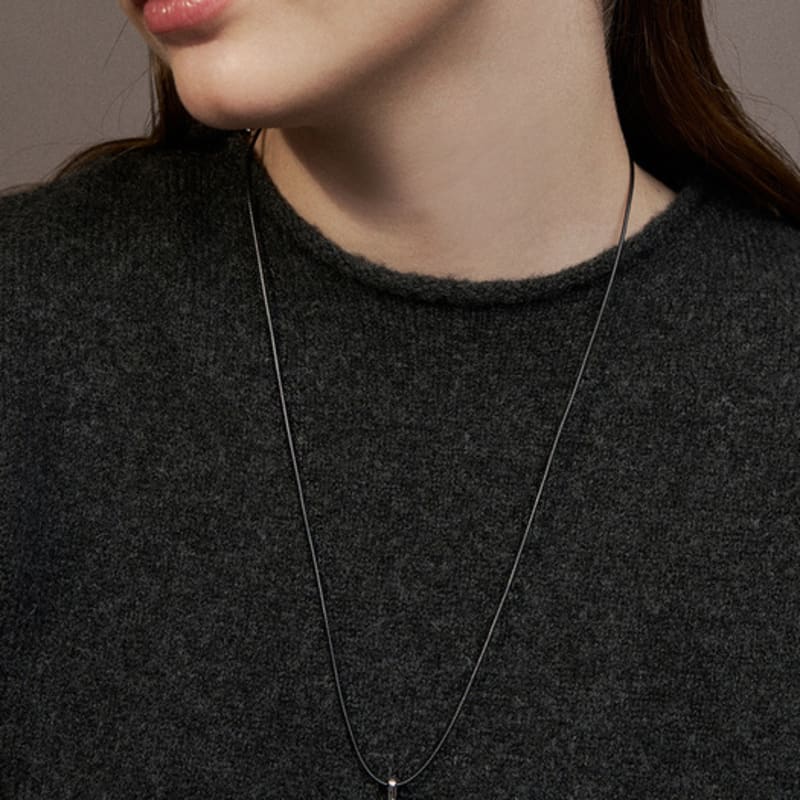 Hei bottle pendant leather necklace