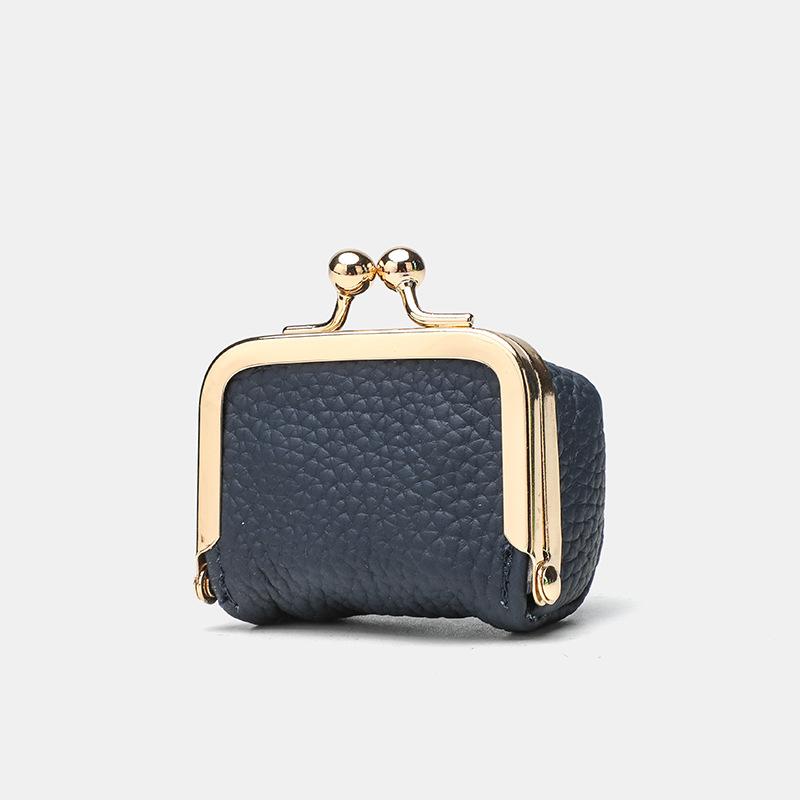 Leder kleine goldfarbene Tasche, Diamantring, Schmuckbeutel, Mini-Ohrringe, Schmuckkästchen, Münzen und Kleingeld