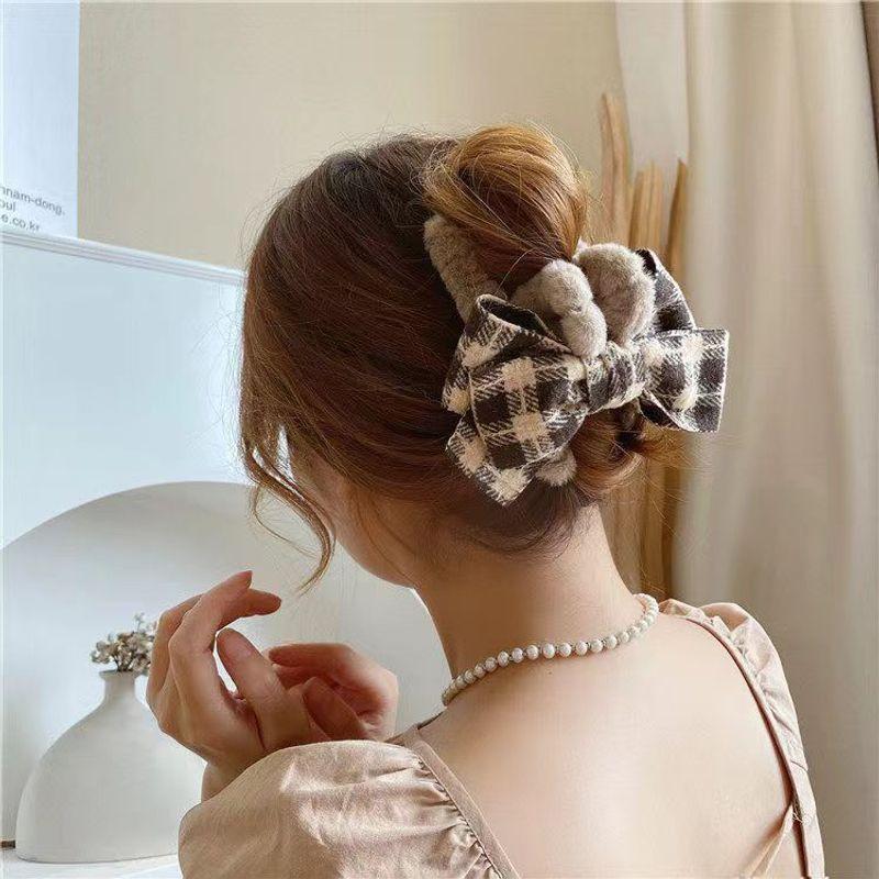 New Korean Style Hairy Hair Accessories with Bow Tie Autumn Hair Clip Women's Back of The Head Clips Big Hair Clips Shark Clips