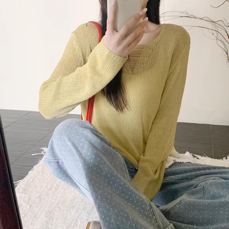 Spring new simple and light hollow casual versatile knitted sweater women's loose lazy long-sleeved top