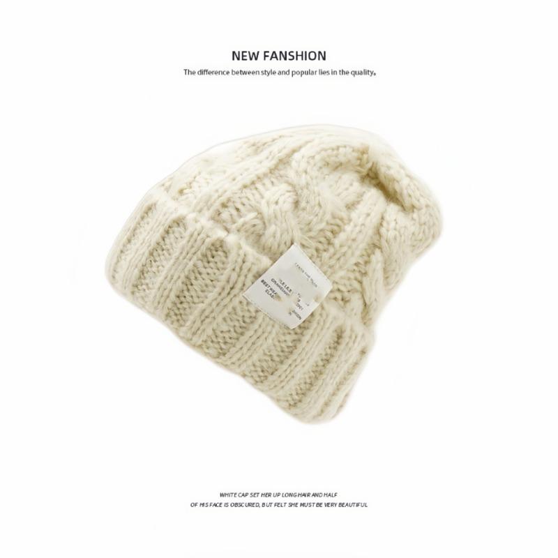 Hat Winter Trend Women's Twist Versatile Outdoor Pullover Hat Small Wool Hat for Primary School Students Warm Knitted Hat