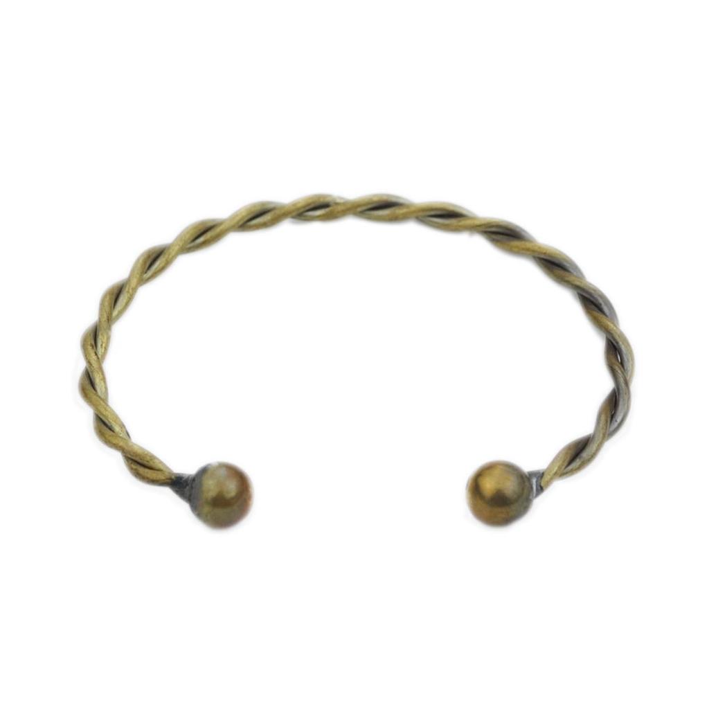 European Fine Braid Brass Open Bangle: Niche Design, Stylish Lines, Cool Bracelet.