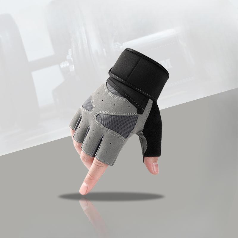 New Fitness Gloves for Men and Women Outdoor Sports Wear Resistant Non Slip Shock Absorbing Wrist Guard Palm Breathable Riding Gloves Half Finger