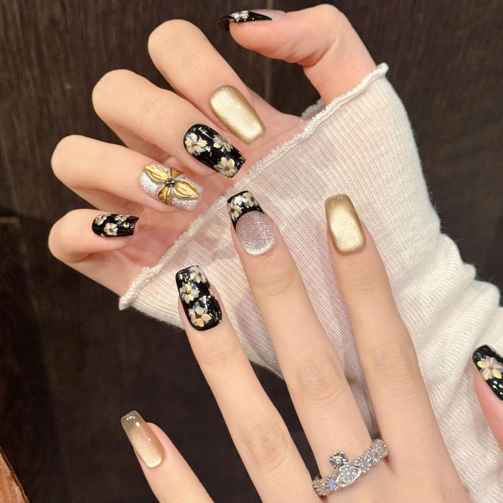 Medium Length Press On Nails Almond Fake Nails Glitter False Nails Full Cover Glue On Nails Reusable Sparkly Artificial Stick On Nails for Women