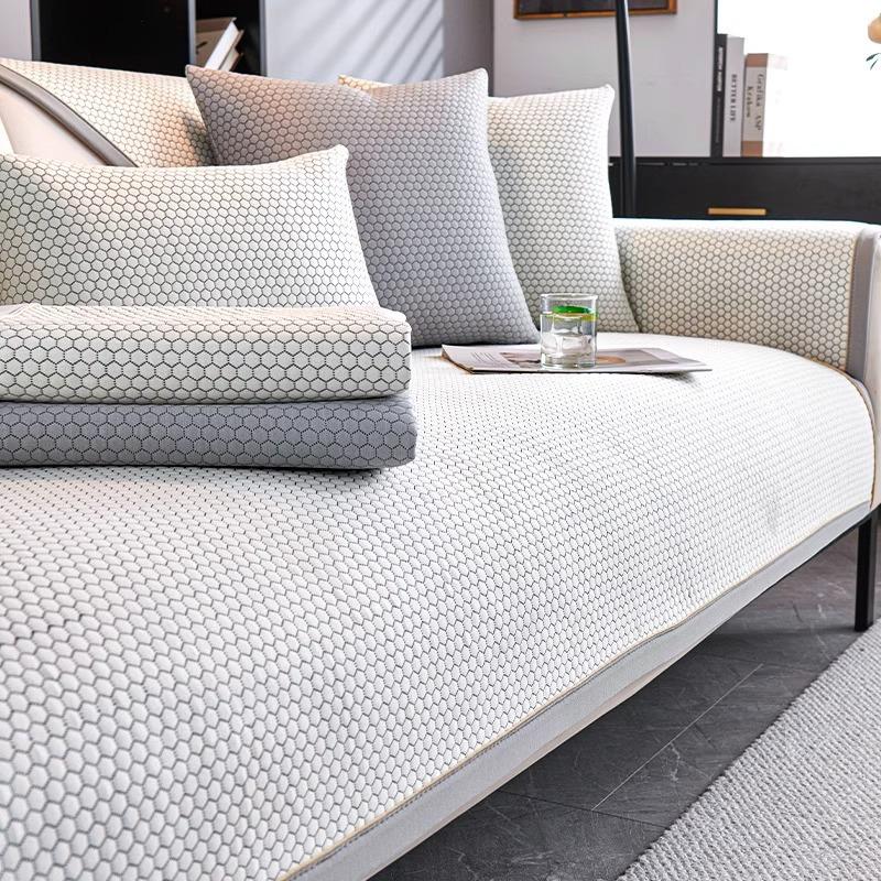 

Ice Silk Sofa Cover Summer Universal Non-slip Sofa Mat Cool Feeling Cushion Sofa Mat Living Room Light Luxury Couch Slipcovers 90x120cm 1pcs