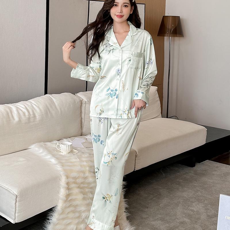 2026 Women's Plus Size Long Sleeve Printed Pajamas, Chinese-Inspired, Ice Silk, Versatile for Home or Outside