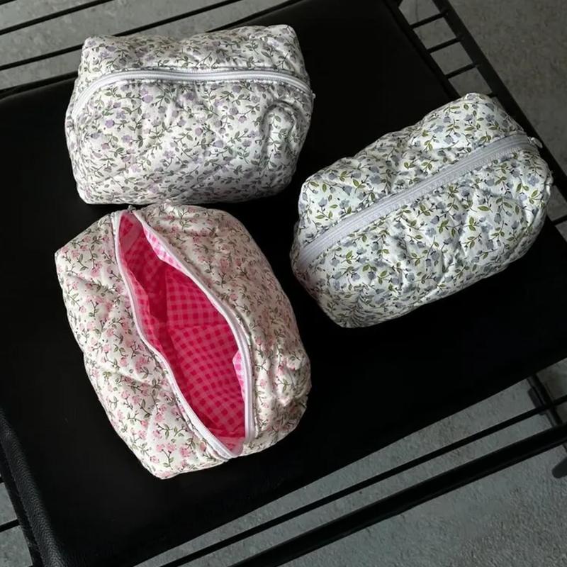 Floral Print Travel Portable Minimalist Large Capacity Soft Storage Makeup Bag