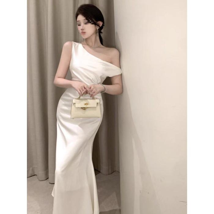 French Socialite Style Satin One-Shoulder Mermaid Maxi Dress - Elegant Draped Neck Bodycon for Women Spring Summer Formal Gown.