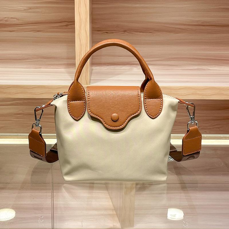 Simple and Fashionable Summer Women's Handbag, Large Capacity, Versatile, Single-shoulder Crossbody Dumpling Bag
