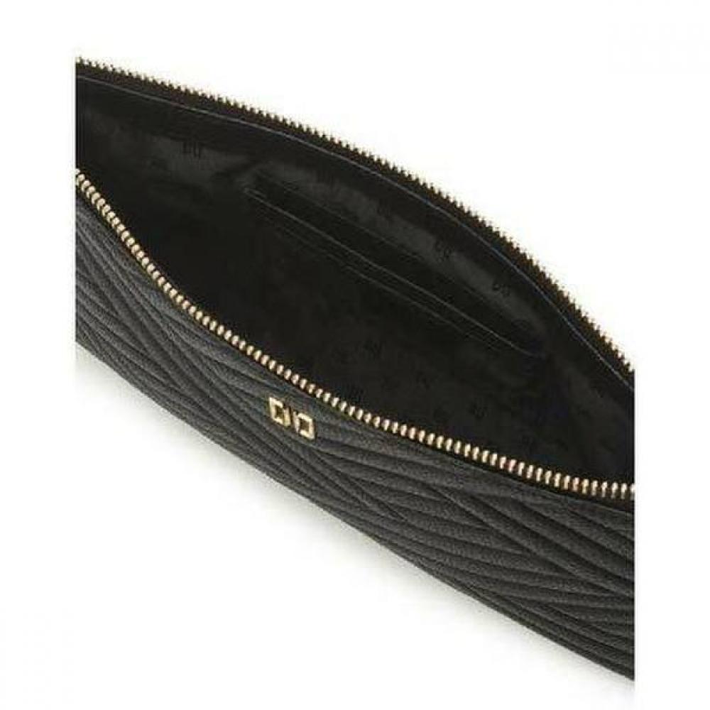Daks Black Quilted Leather Dd Logo Shoulder Bag Dcwa2f279bk
