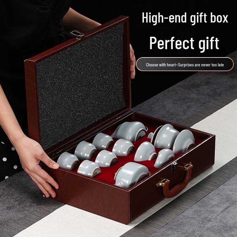 Gongfu Tea Set with Ru Kiln Crackle Glaze