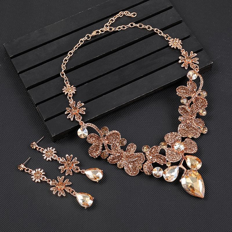 Exaggerated Retro Necklace Earrings Two-Piece Women'S Evening Dress Banquet Gemstone Accessories