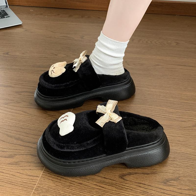 Fashion Cute Cartoon Plush Decoration Indoor Slippers Women 2025 Winter Sweet Bowknot Indoor Slippers Warm Short Plush Bedroom Slides