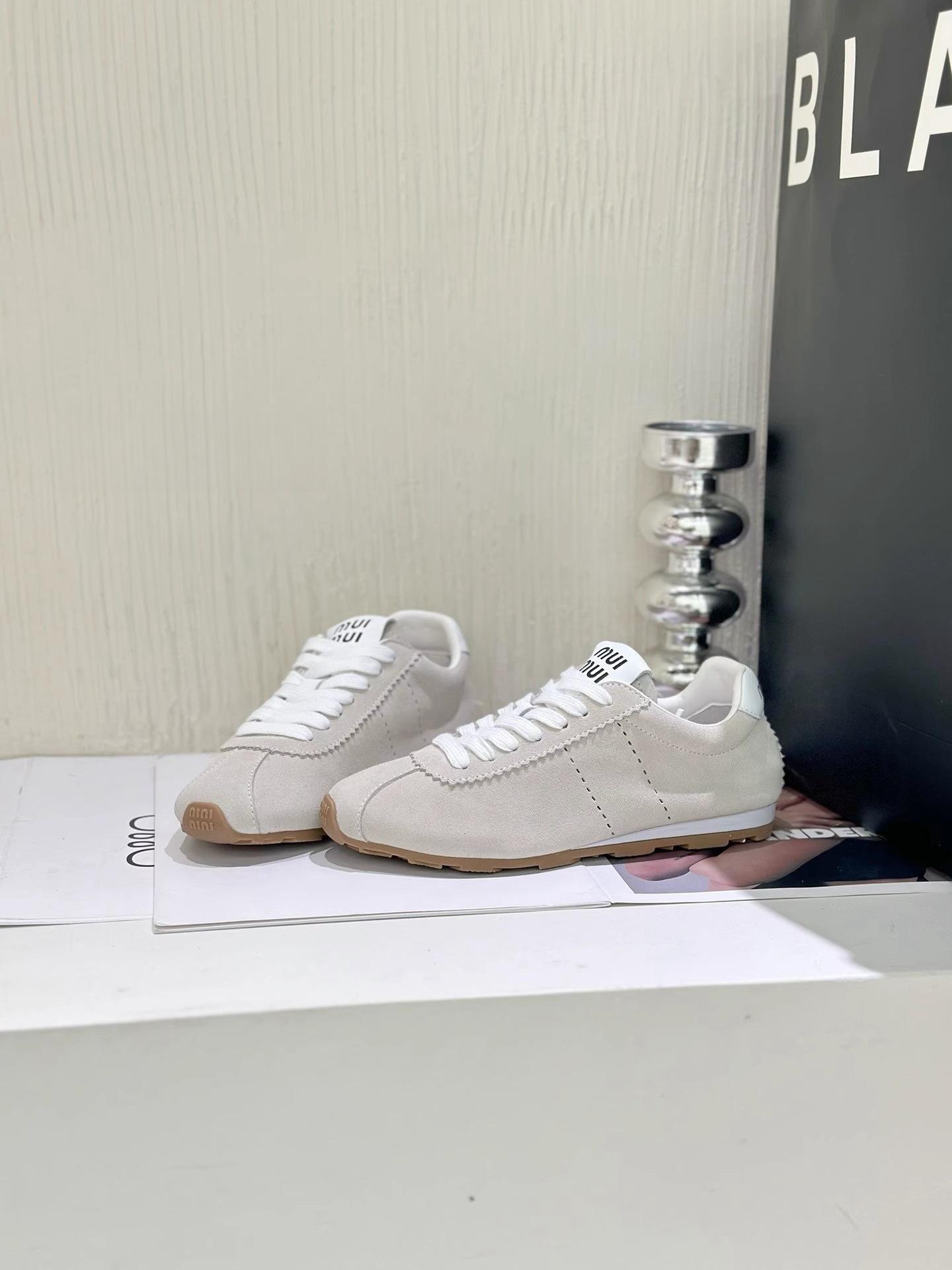 

Ruoji повседневная одинарная обувь 2025 весна новая обувь Dexun Forrest Gump круглый носок мягкая подошва нескользящая повседневная на плоской подошве спортивная обувь 40 абрикосовый