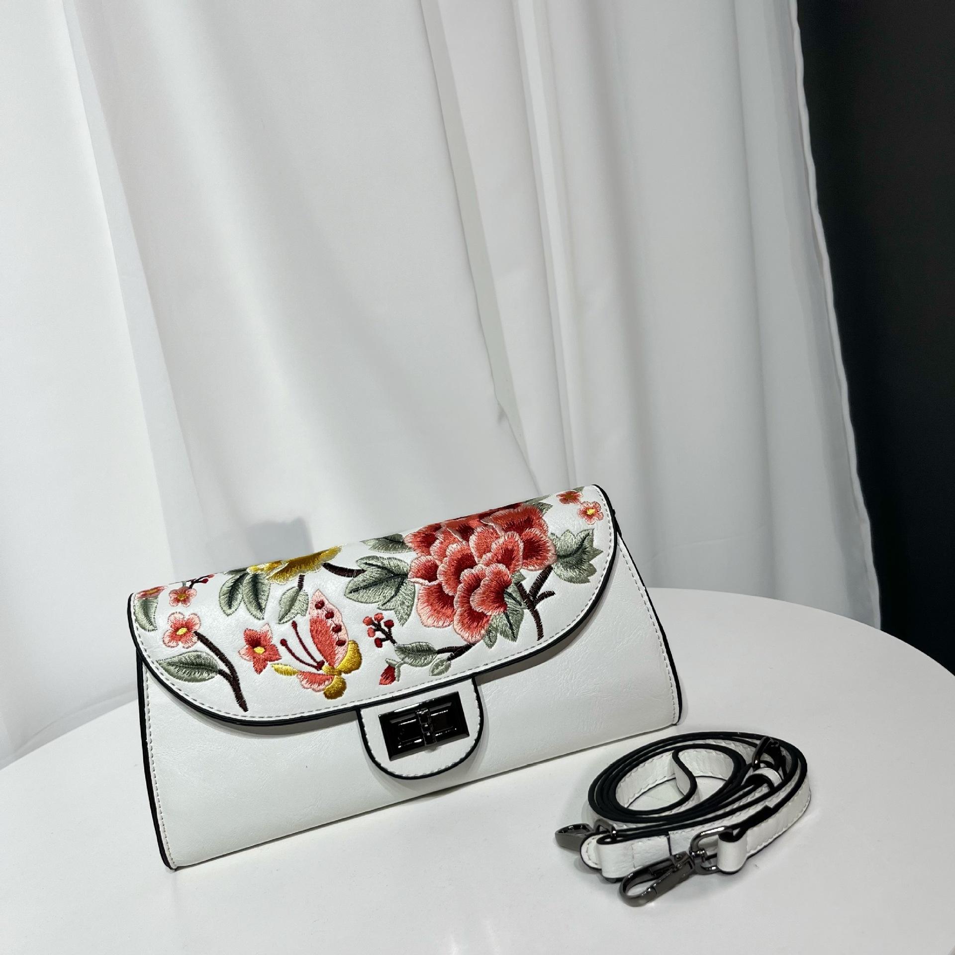 Retro Ethnic Style, Literary and Artistic Style, National Style Embroidery Crossbody Bag, Butterfly Love Flower, National Style Leisure Commuting Bag белый
