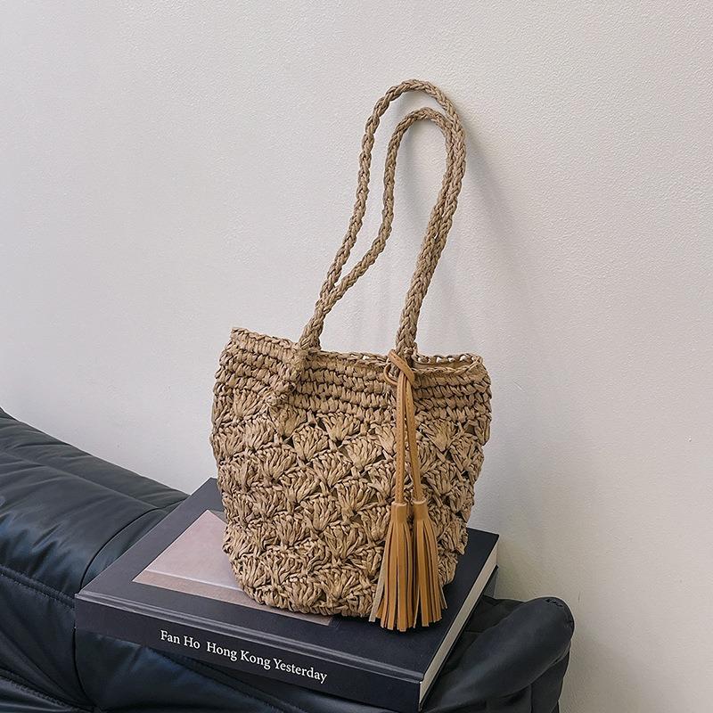 New Bag, High-end Design, Niche Fashion, Simple Trend, Large-capacity Commuter Shoulder Bag