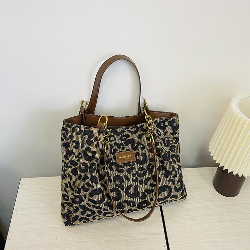 Women's large capacity leopard shoulder bags shopping and travel bags popular totes new fashion