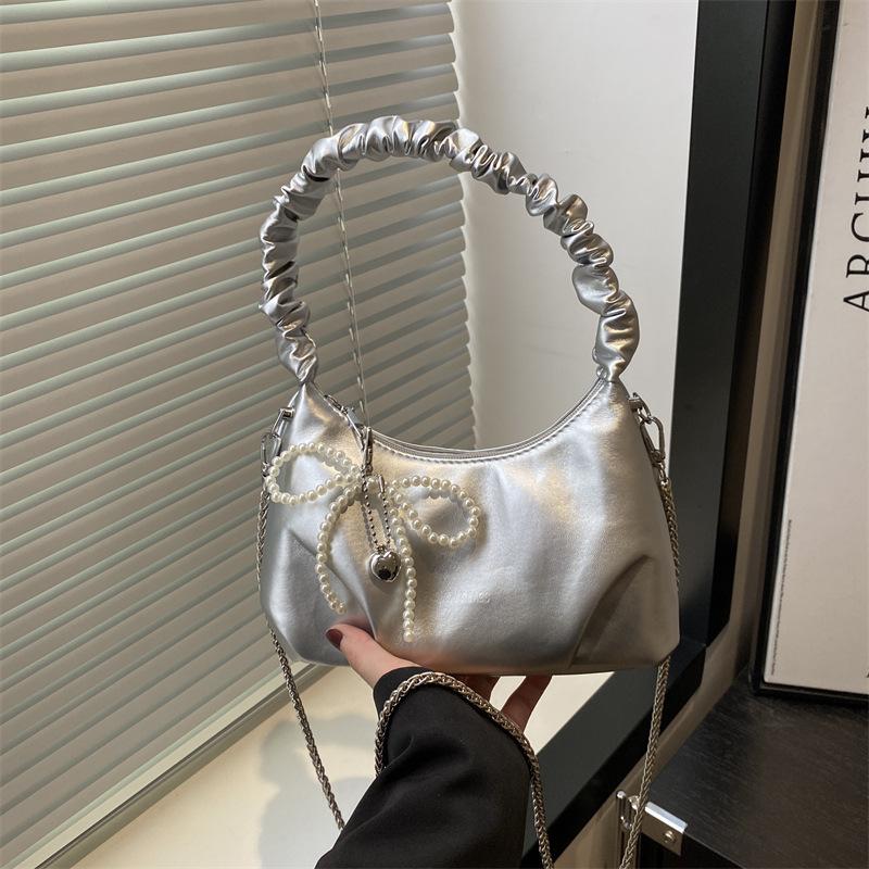 Soft Leather Portable Pleated Cloud Bag Women's New Textured Messenger Bag Versatile Women's Bag Shoulder Bag