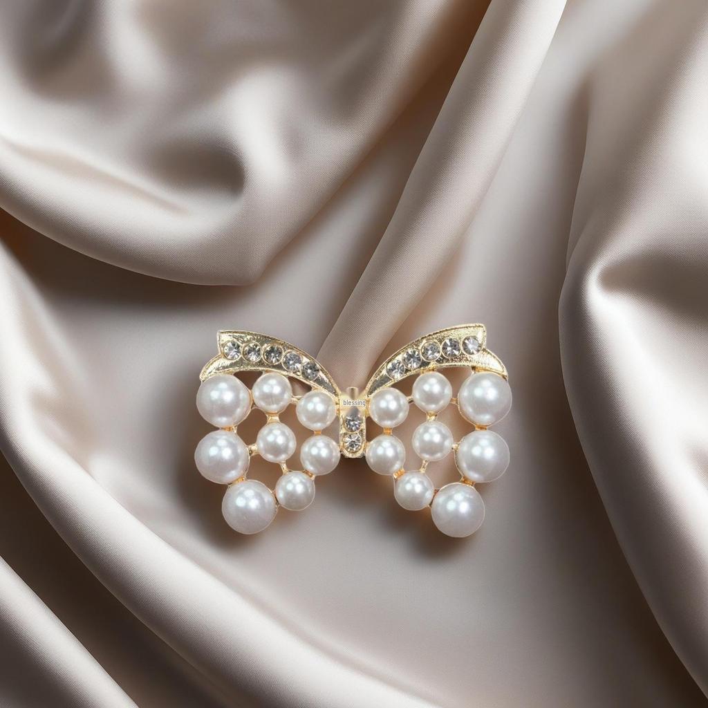 Elegant Women's Rhinestone Bow Brooch - High-End Alloy Pin Accessory