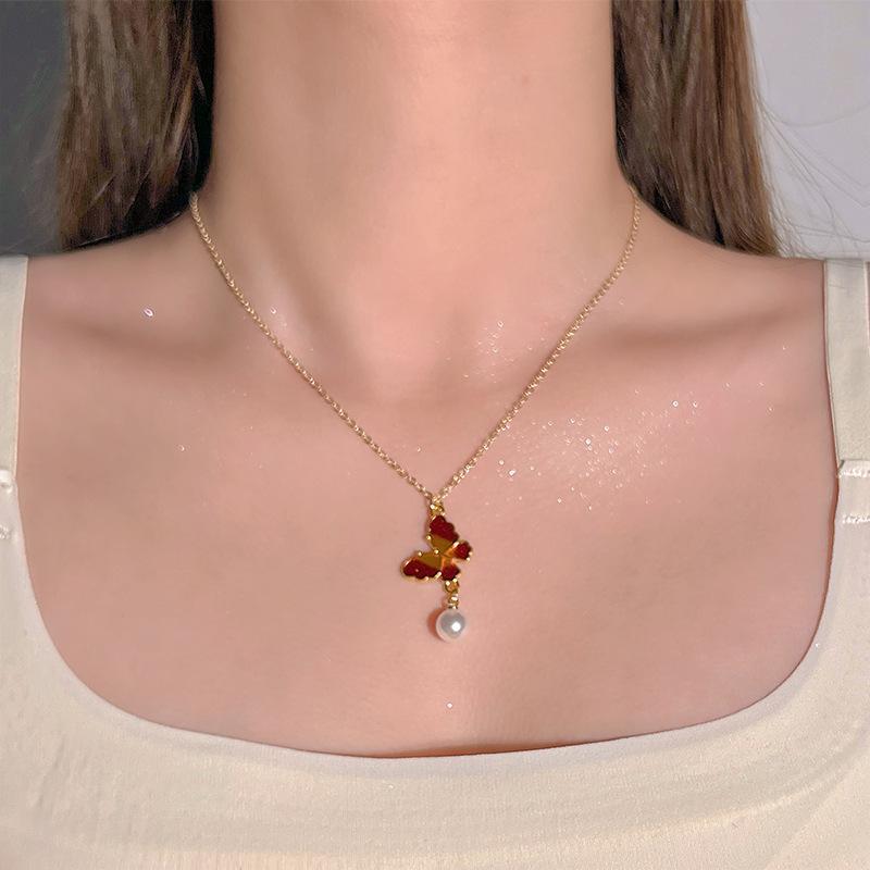Simple Temperament Golden Beanie Necklace Female