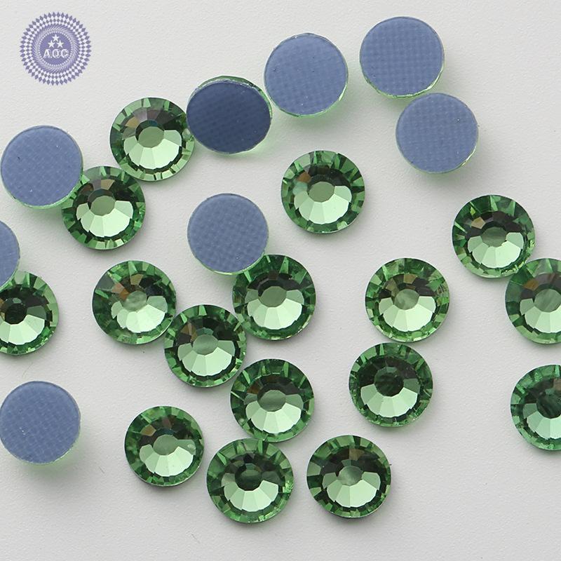 Color Summary Clothes Imitation Austrian Hot Diamond Clothes Diamond Dance Clothing Diamond Xiuhe Clothing Diamond Flat Bottom Diamond Accessories