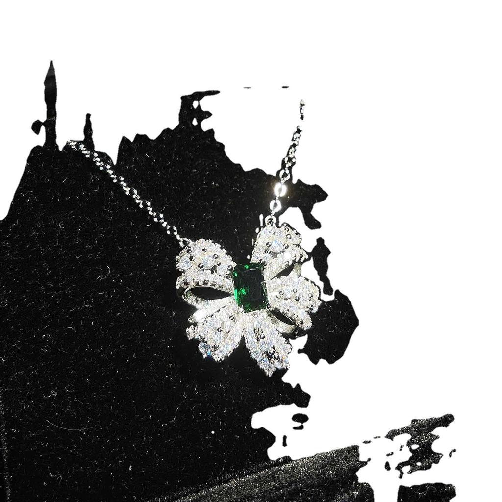 Xiaohongshu Recommends High Jewelry Butterfly Set Imitation Natural Emerald Bow Necklace Ring Stud Earrings