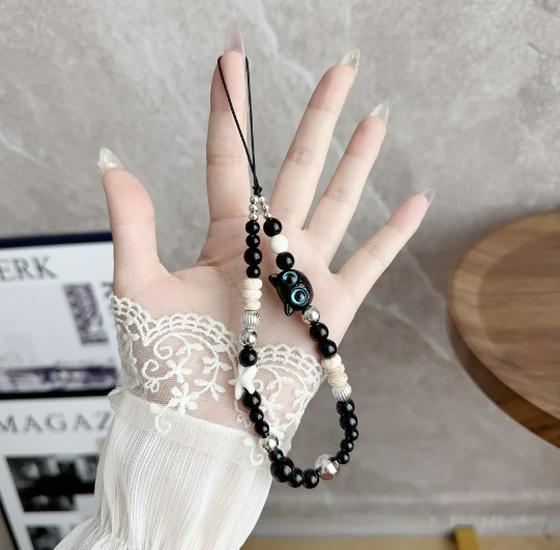 "Monster Cat Mobile Phone Beaded Wrist Lanyard with Anti-Fall Pendant"