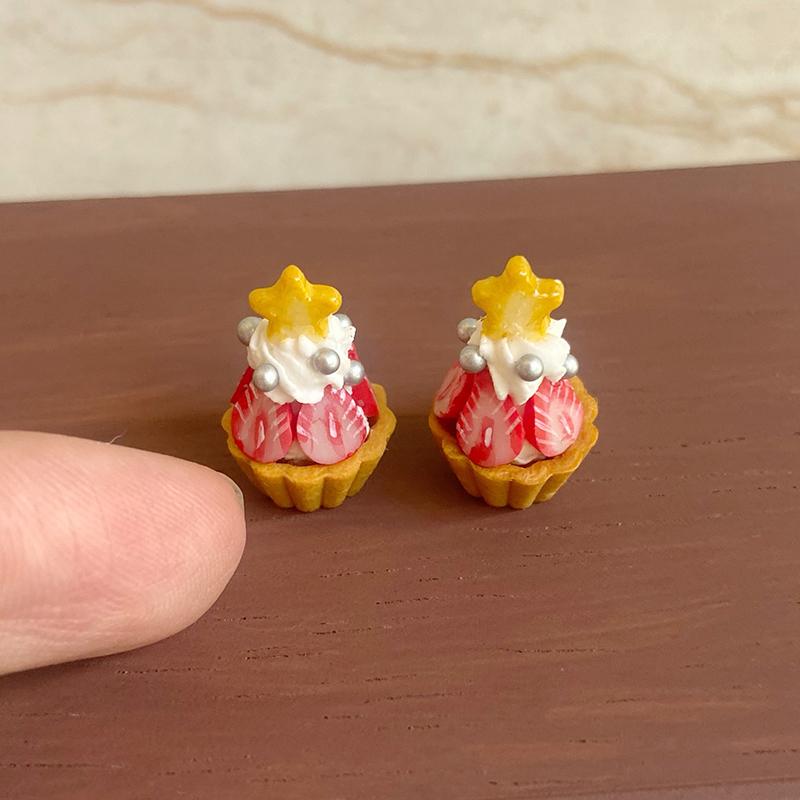 

Кукольный домик, миниатюрные предметы, милый миниатюрный кукольный домик, Рождественская клубничная башня, мини-торт, игрушка для куклы, кухонные аксессуары