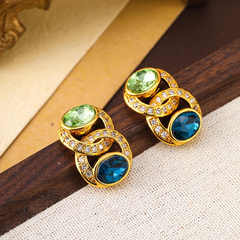 

European & American Chain Buckle Zirconia & Glass Retro Luxury Earrings золотой
