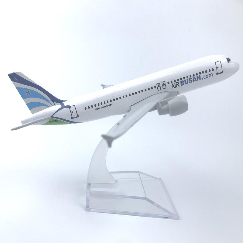 

16CM Alloy Airplane Model South Korea Busan Air Collectible With Landing Gear Children s Toy Gift