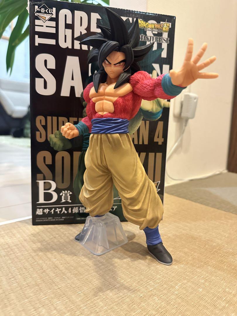

[USED] Dragon Ball THE GREATEST SAIYAN Son Goku 4 Figures