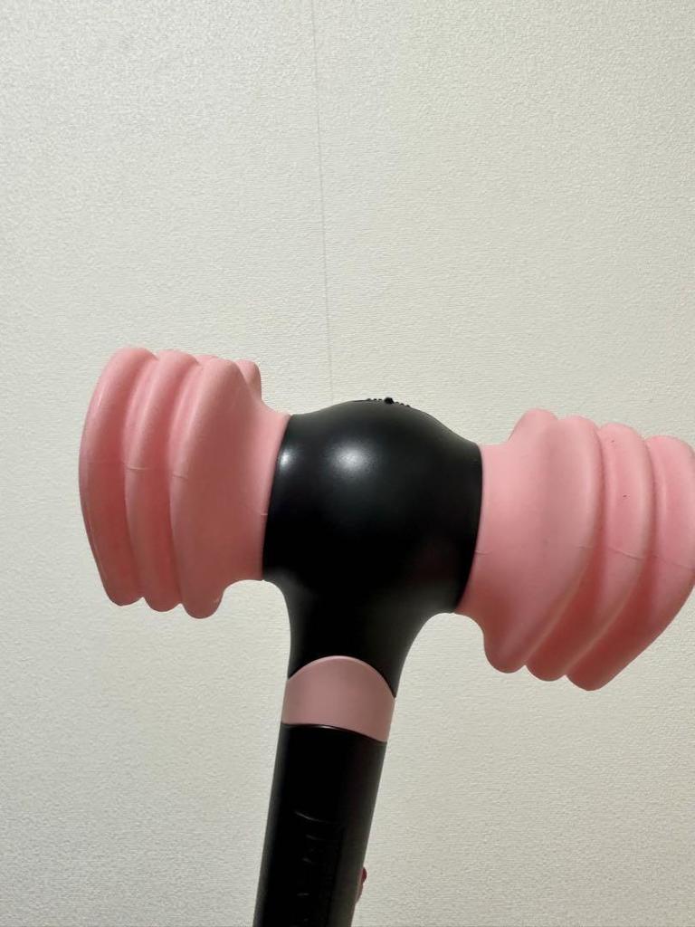 [USED] Price Reduced! BLACKPINK Light Stick Ver.2 with Premium Bonus