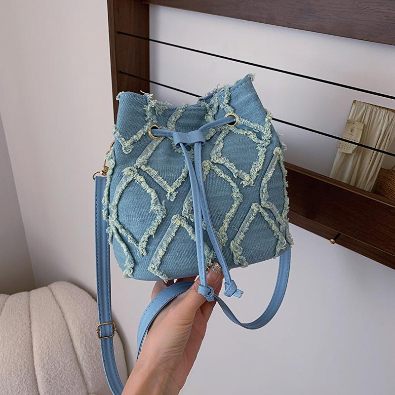 Bolsa de ombro feminina Tether Retro Design Denim Tendência Réplica Bolsa Crossbody Bolsas de balde denim de qualidade Bolsas para mulheres